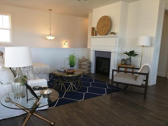 Living Area and Fireplace