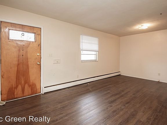 5th image of 406 Cedar Dr APT D