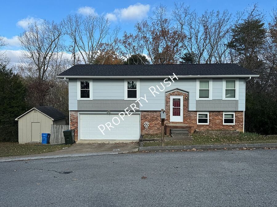 1st image of 307 Branchwood Cir