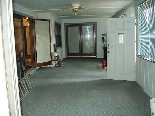 4th image of 1710 Finley Ave