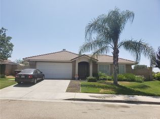 487 Live Oak Ln, Beaumont, CA 92223