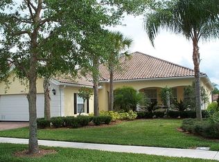 8004 Wilfredo Ct, Naples, FL 34114