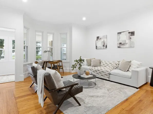 179 Main St #1, Medford, MA 02155