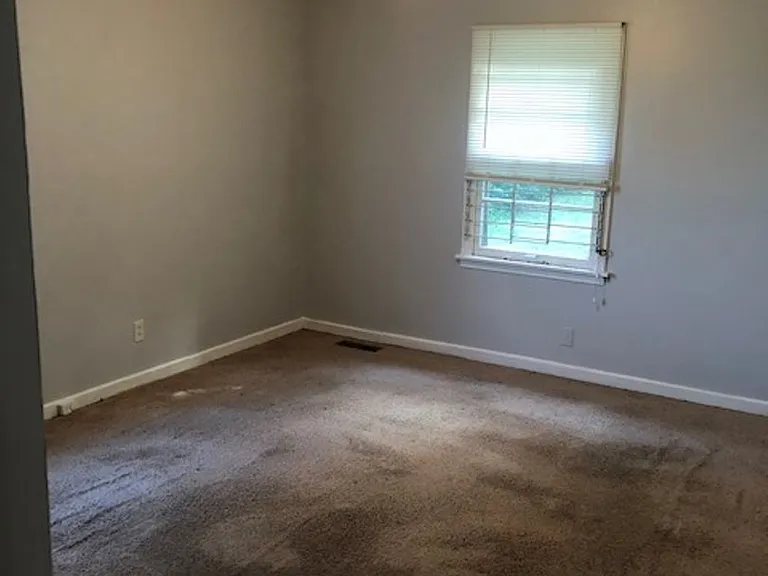 9845 Greenlee Rd — Photo 7