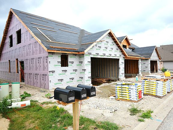2nd image of 7417 Covington Dr