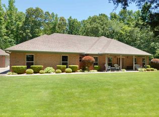 7855 County Road 92, Rogersville, AL 35652