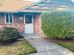 21114 77th Pl W #404, Edmonds, WA 98026