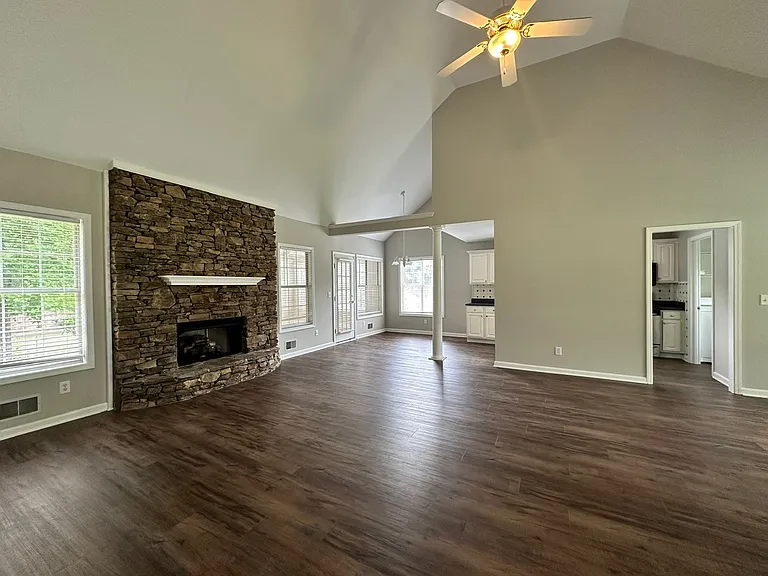5885 Sarah Orr Ln — Photo 3