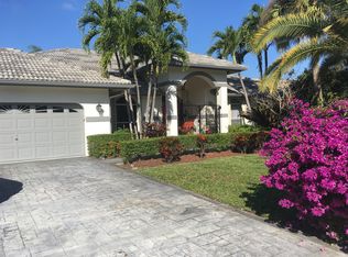 2240 Rabbit Hollowe Cir, Delray Beach, FL 33445