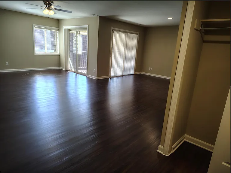 Residences at Pomona Park — Photo 75