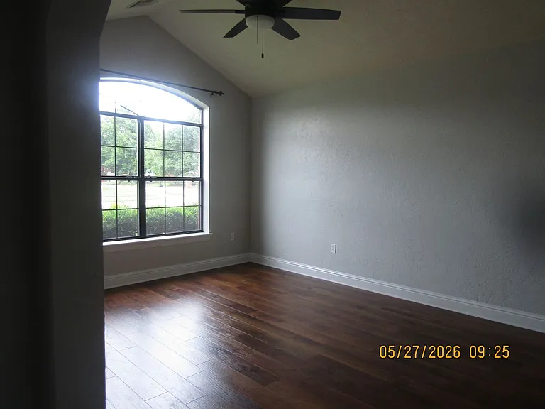3119 NE Mayflower Ave — Photo 30