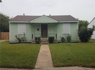 1042 Sorrell St, Corpus Christi, TX 78404