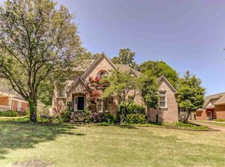 1915 Wood Oak Dr, Cordova, TN 38016