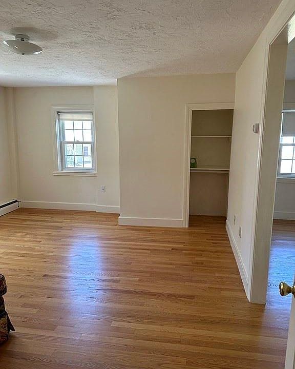 2nd image of 18 Weatherbee St Unit 2