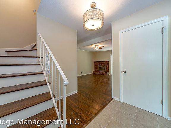 3rd image of 5323 Cottage Ave