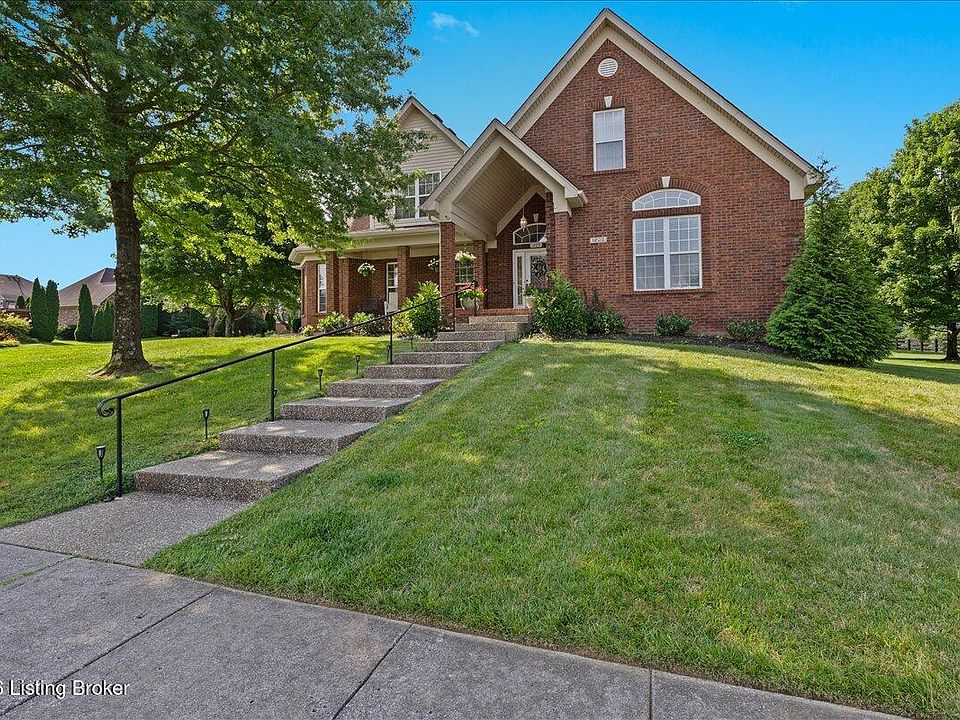 1st image of 1200 Blackthorn Rd