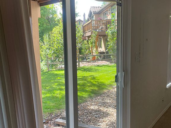 5th image of 1015 Homestake Dr
