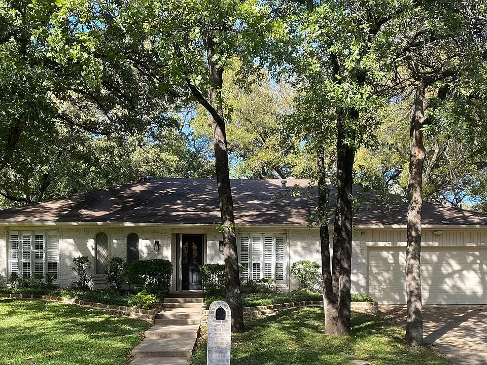 5003 Brookhollow Ct
