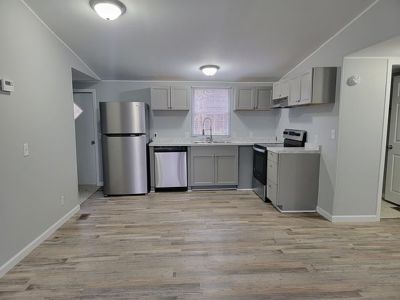 4th image of 1356 Meadowland Dr