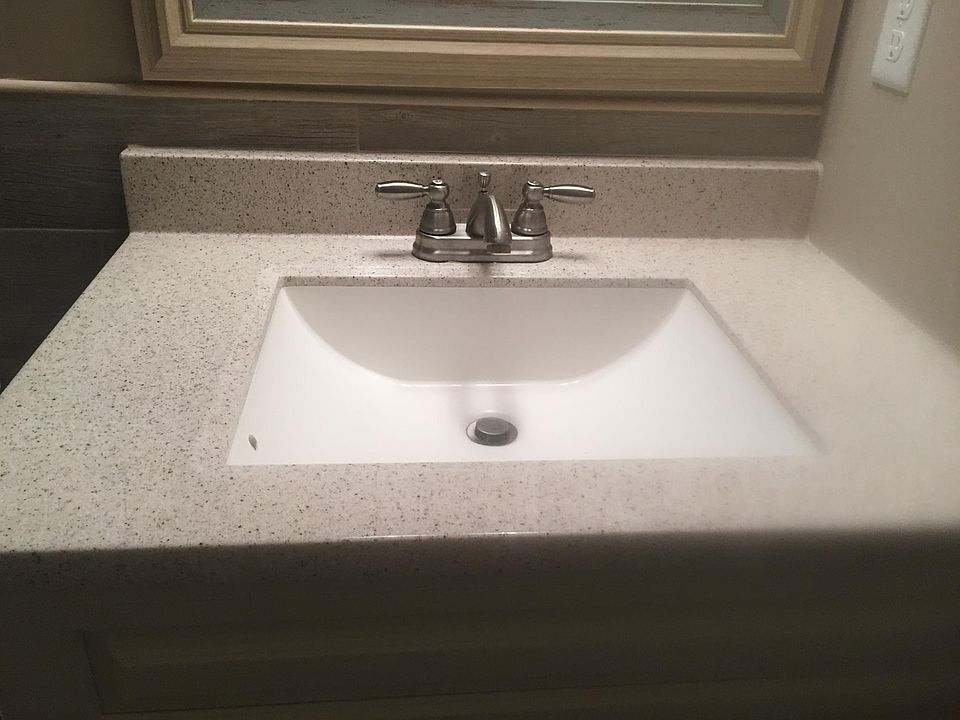 2nd image of 659 1/2 Price St