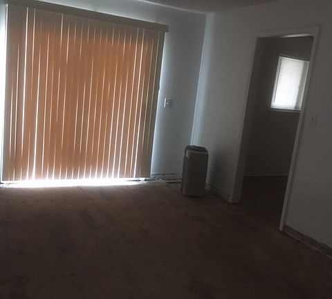 4th image of 6003 Welworth Ave