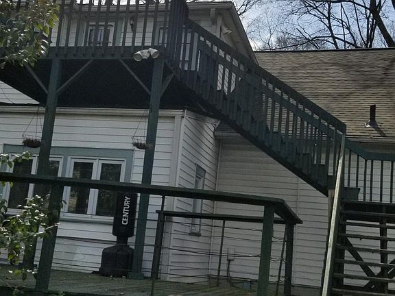 Stairs to apartment from parking