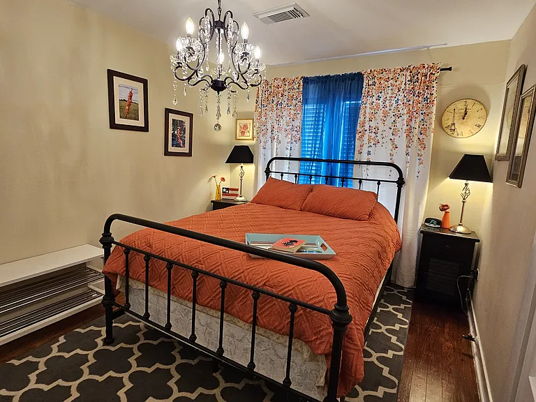1026 Euclid St #1 — Photo 9