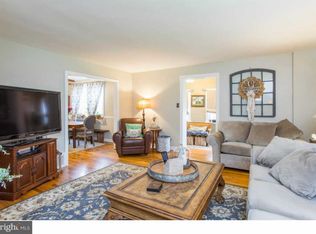 808 Buttonwood St, Norristown, PA 19401