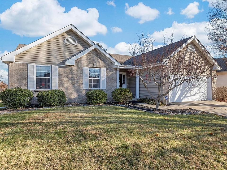 704 Jacobs Crossing Dr, Saint Charles, MO 63304 Zillow