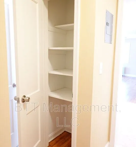 8802 Plymouth St #6 — Photo 29