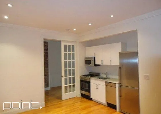 Rented by Point NYC | media 3