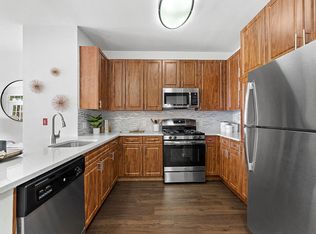 Sofi Lyndhurst, Lyndhurst, NJ 07071