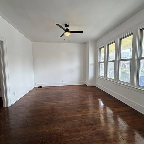 1435 W Euclid St — Photo 3