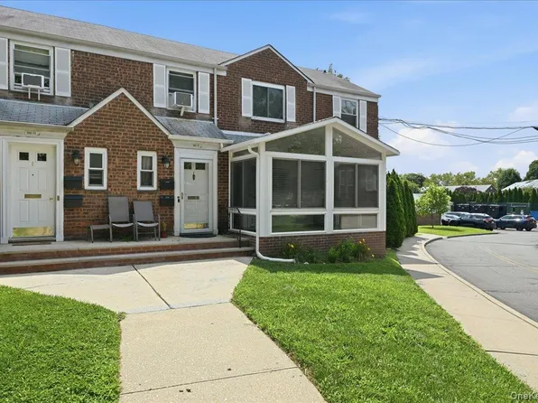 260-70 73rd Ave Floor 1, Glen Oaks, NY 11004