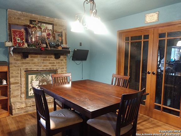 4th image of 16419 Ledge Way St