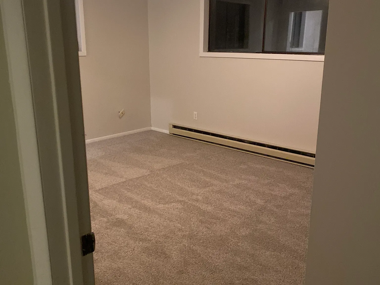 2 bed, 1000 sqft, $1,725 — Photo 4