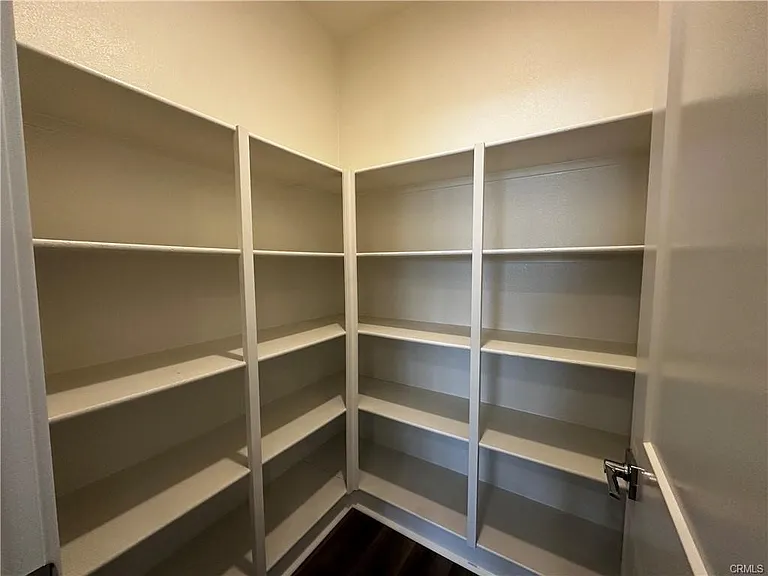5019 Belmont Ln — Photo 15