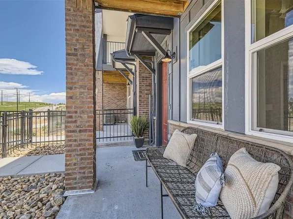 7042 Doncaster Ct, Castle Pines, CO 80108