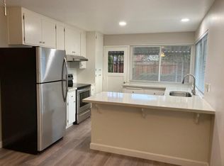 21242 Gardena Dr, Cupertino, CA 95014