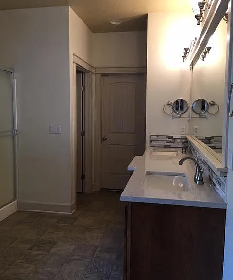 24440 Sparrow Rd — Photo 18