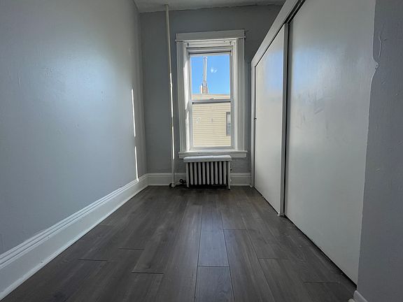 3rd image of 90 Lake St #4E