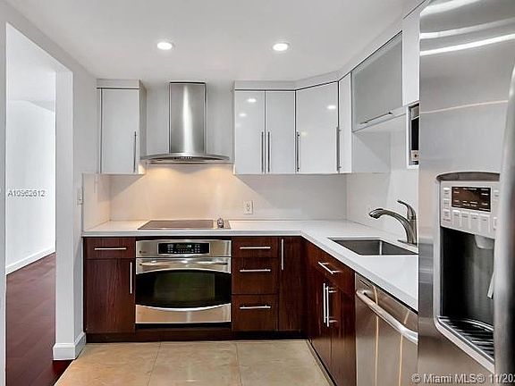3rd image of 3625 N Country Club Dr APT 1009