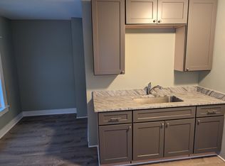 31 Eaton St #3, Hamilton, NY 13346
