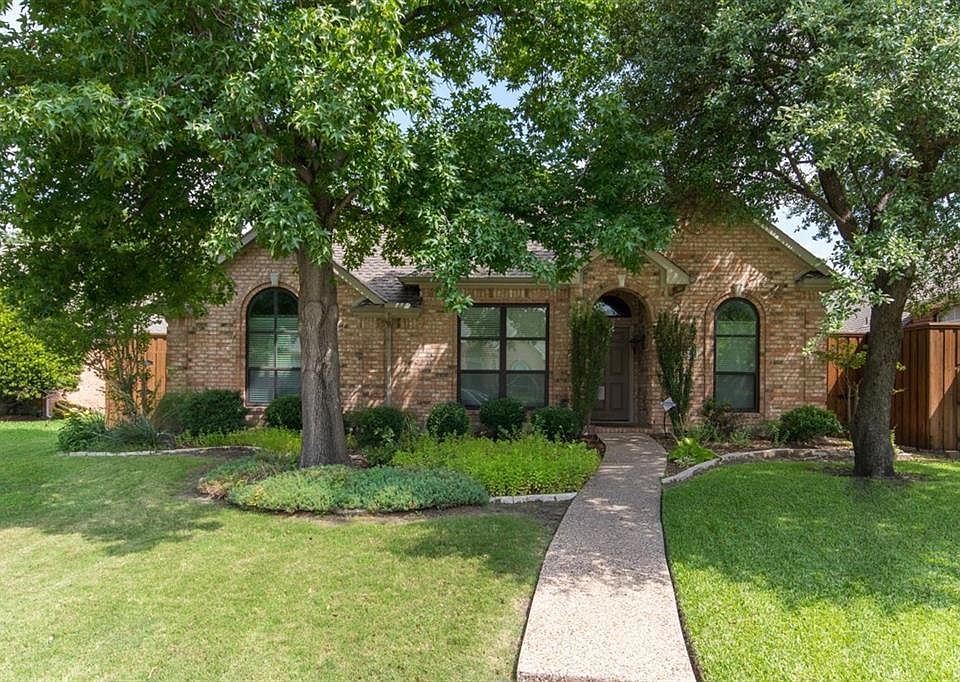 1st image of 4825 Frost Hollow Dr