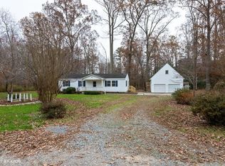 66 Langford Ln, Water View, VA 23180
