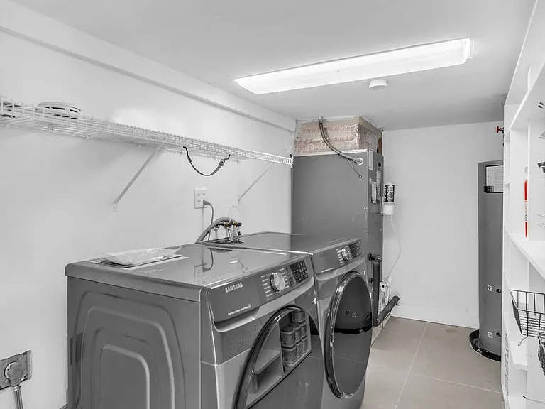 5148 SW 28th Ter — Photo 32