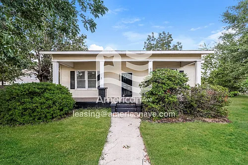 2510 4th St E Photo 1