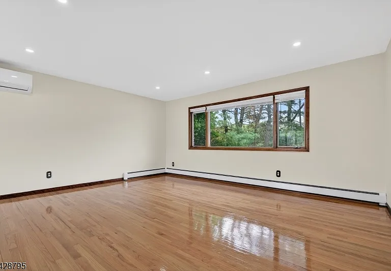 97 Sipp Ave #1 — Photo 7