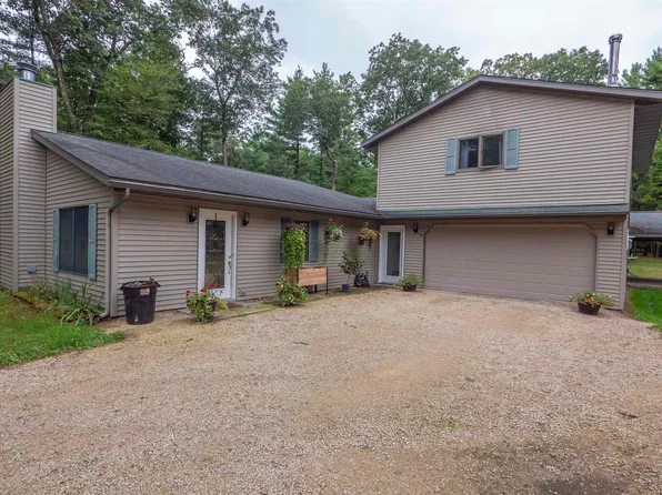 N1121 20th Ln, Neshkoro, WI 54960