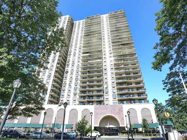 7855 Boulevard E #11E, North Bergen, NJ 07047